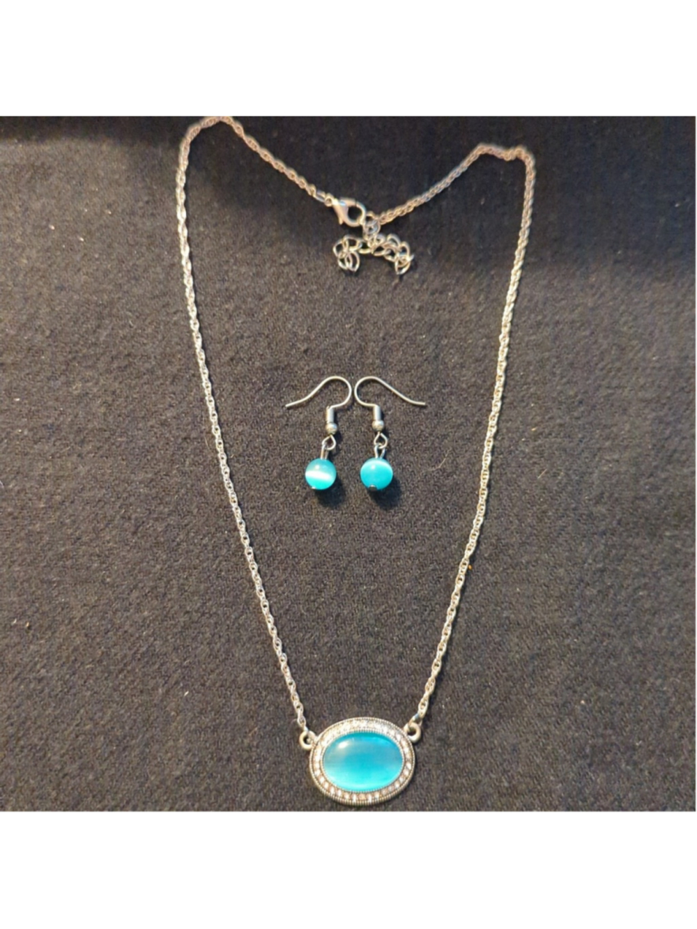 Silver Tone Blue Cat's Eye Clear Rhinestone Statement Necklace and Earring Set
